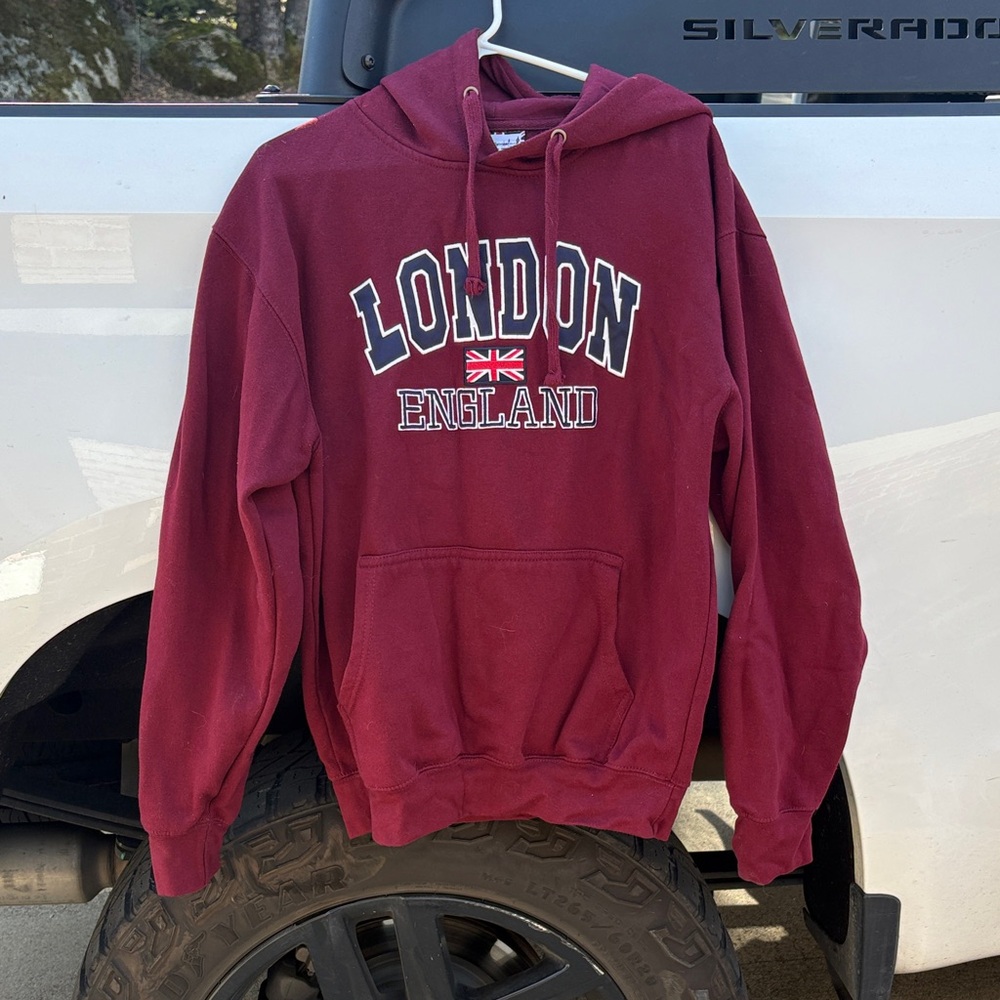 London England Maroon Hoodie Sweatshirt - Unbranded